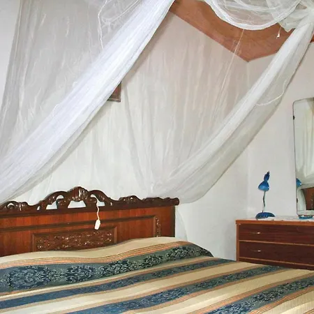 Holiday home Fiorenzuola Acacie, Montemaggiore