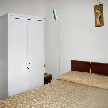 Casa vacanze In Fano With Pool & Adriatic Views Montemaggiore al Metauro