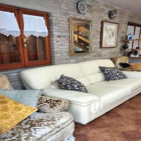 In Fano With Pool & Adriatic Views * Montemaggiore al Metauro